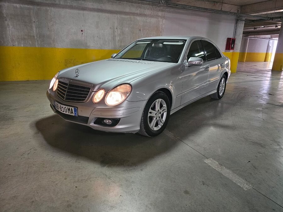 Mercedes-Benz W211 EVO